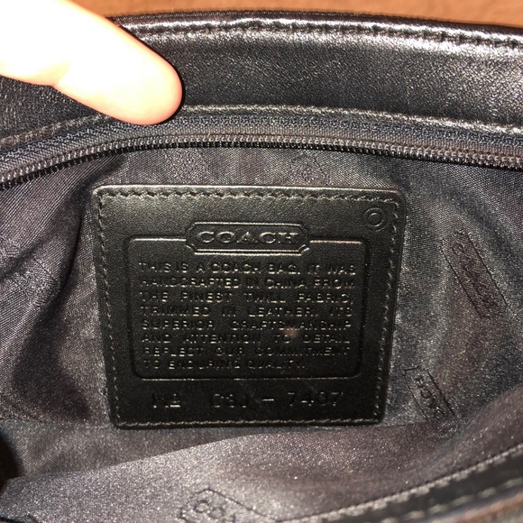 BLACK COACH WRISLET/CLUTCH - Picture 6 of 7